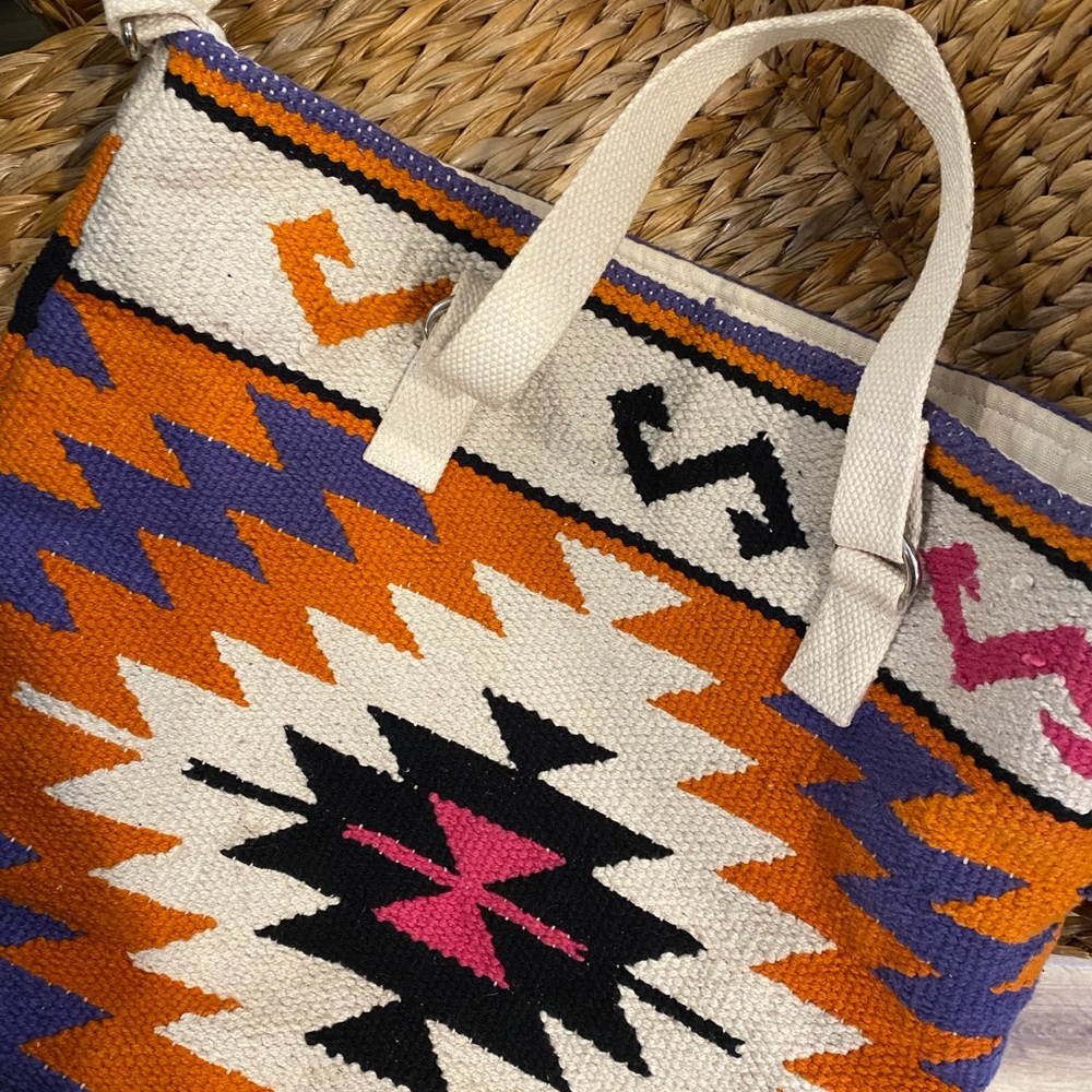 Macchia di Ruggine Tote Bag